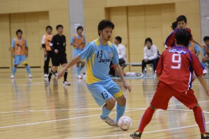 前日の2試合目にはベンチ入りせず、大事をとった門田(13)だったが・・・