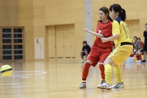 この日はゴールこそなかったがエスパの攻撃の起点となっていた鈴木奈々子(7)。